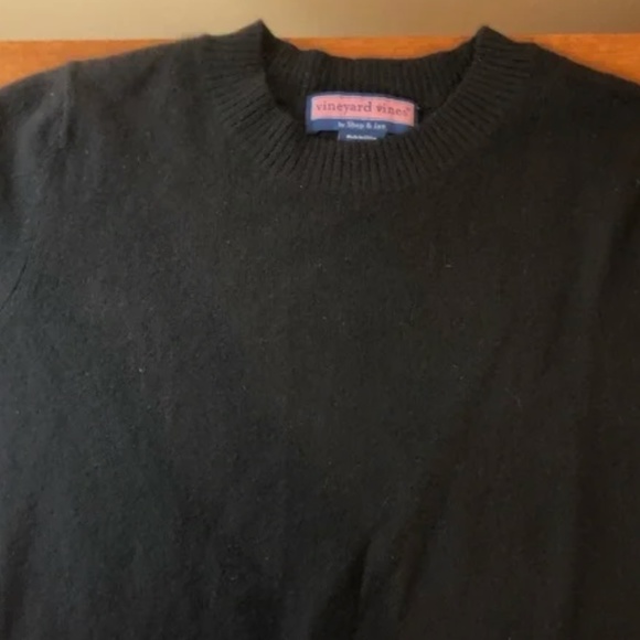 Vineyard Vines 100% Cashmere Womens Black Sweater, Size M, Shep & Ian Crew Neck - Picture 2 of 6